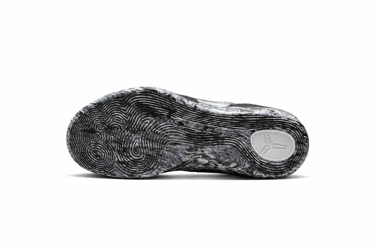 Nike Kobe 9 EM Low Protro Mambacita